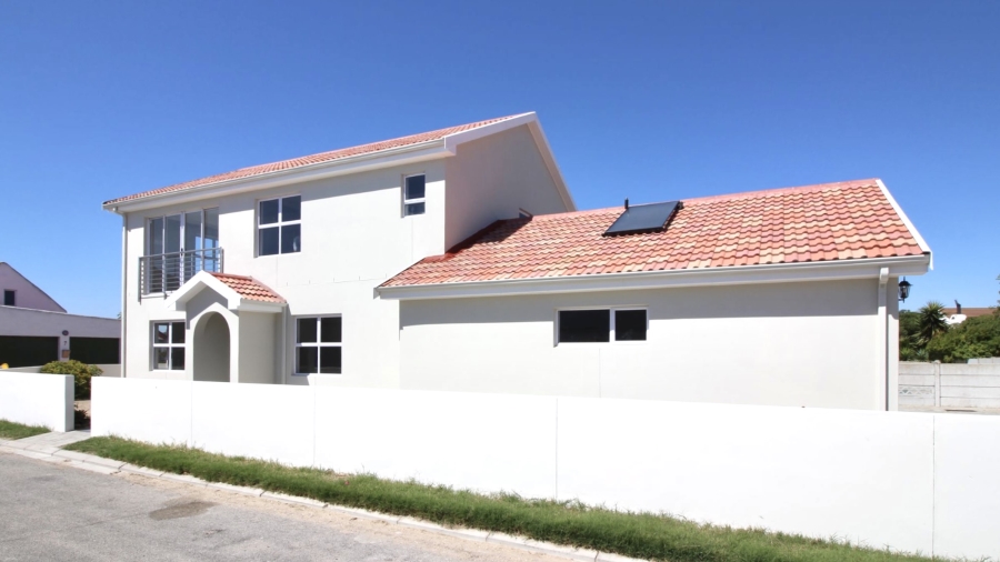 3 Bedroom Property for Sale in Port Owen Western Cape